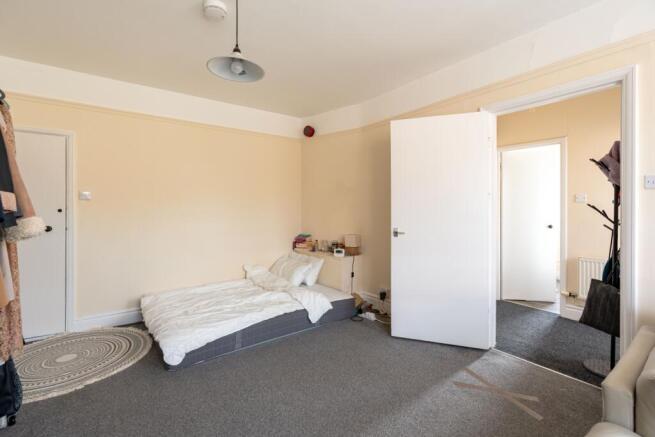 Living Bedroom Area