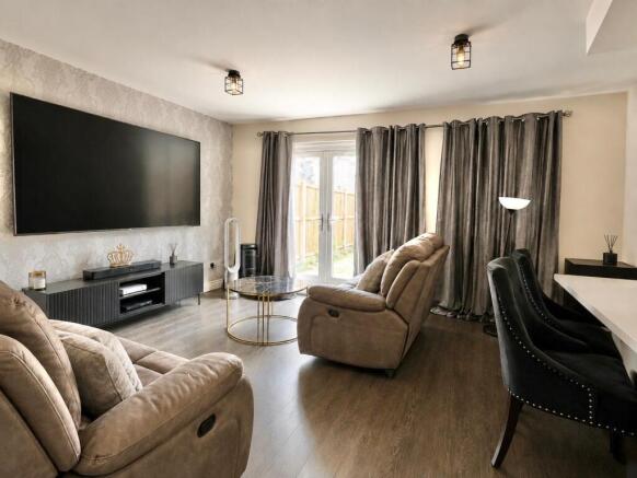 Palatine Mews, Denton, Manchester photo 4