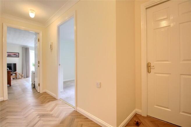 1 bed Retirement Property for sale Image 8