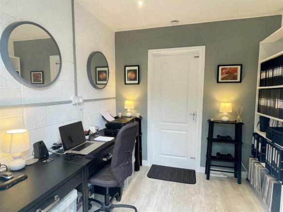 Office - Study 1.JPG
