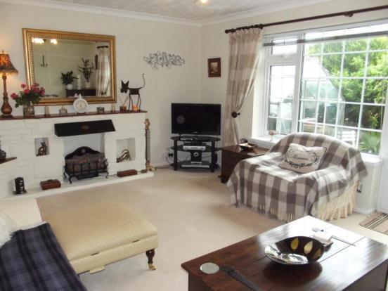 Lounge Fireplace
