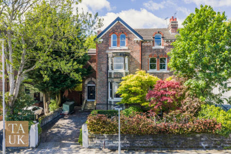 Shrewsbury Road, Prenton, CH43