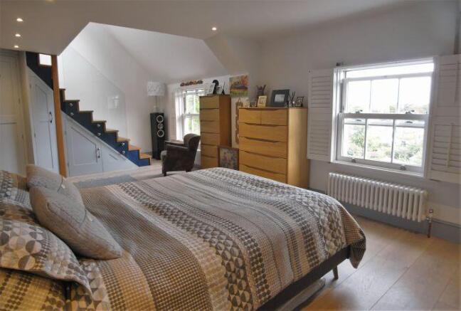 Main Bedroom