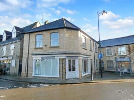 Tranters Loft, Market Cross, Sturminster Newton DT10 1AN