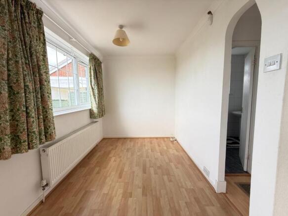 3 bed Semi-Detached Bungalow for sale Image 8