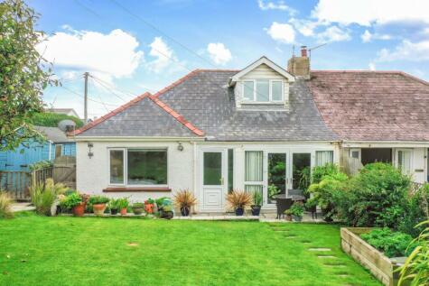 Craig Yr Eos Road, Ogmore-By-Sea, Vale Of Glamorgan, CF32 0PG