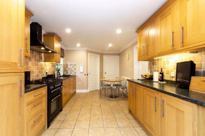 Kitchen diner