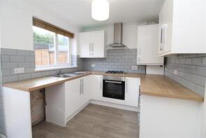 39, Glan-y-ffordd, Cardiff CF15 7SJ