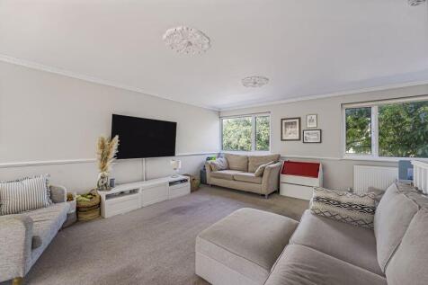 Birchwood Avenue, Sidcup