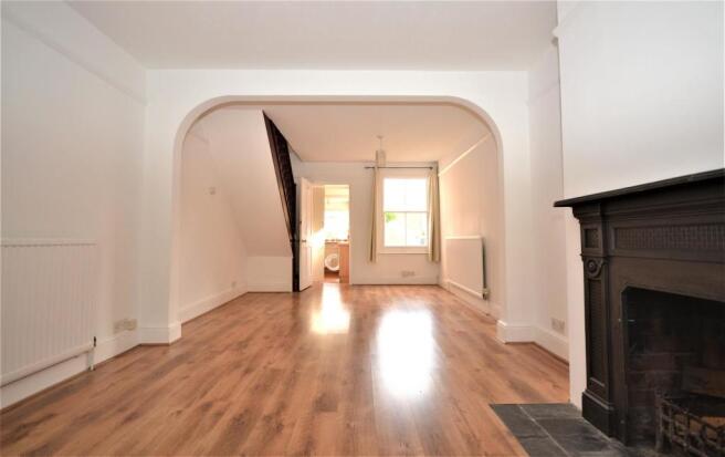 Living Room1.jpg