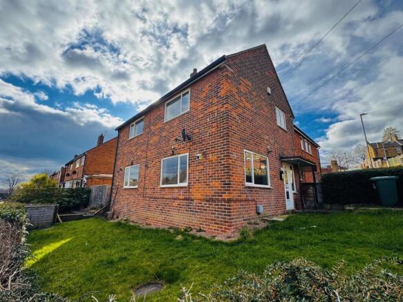 3-bed semi-detached on Princess Lane, Earlsheaton, £165,000
