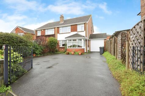 Kinson Road, Bournemouth, BH10