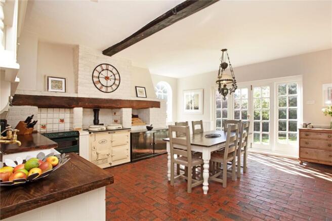 Kitchen/Breakfast Rm