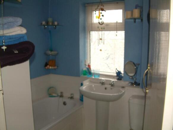 Bathroom / WC