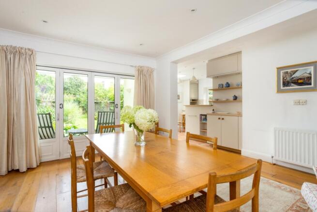 15 Mill Road 2840...