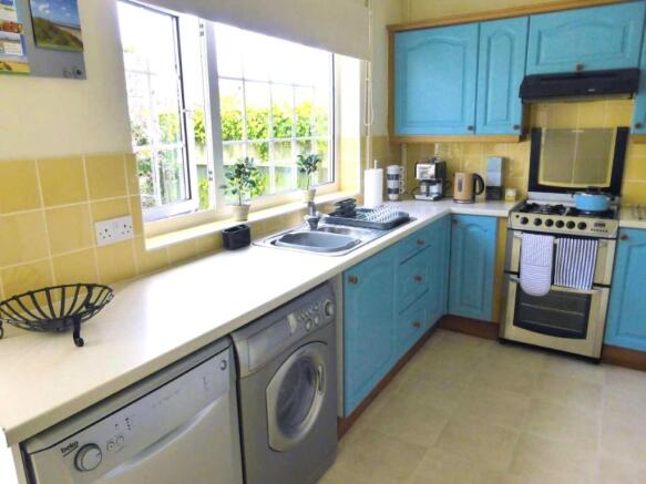 Breakfast/Kitchen