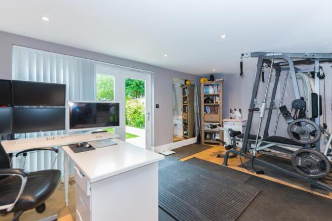 Gym/Office