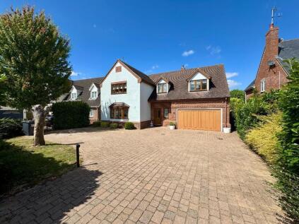 High Street, Greenfield, MK45