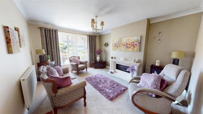 2 bed Semi-Detached Bungalow for sale Image 4