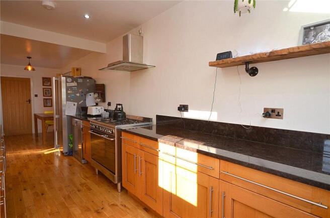 Living/Kitchen/Dine