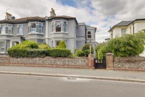 Flat 4, 52, Rowlands Road, Heene, Worthing BN11 3JT