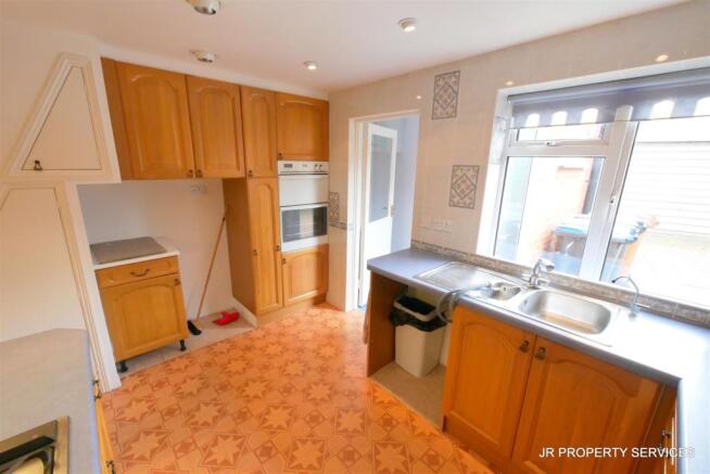 Tiled Kitchen:-