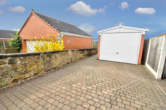 Detached Garage