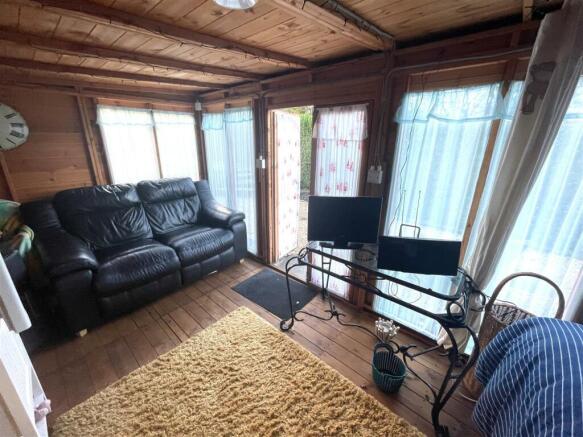 Garden room