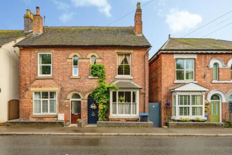Mayfield Road, Ashbourne
