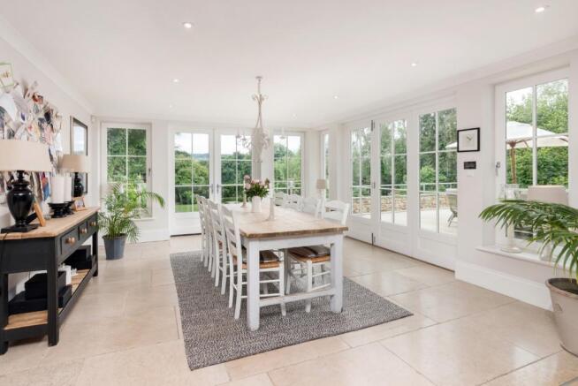 Breakfast Room