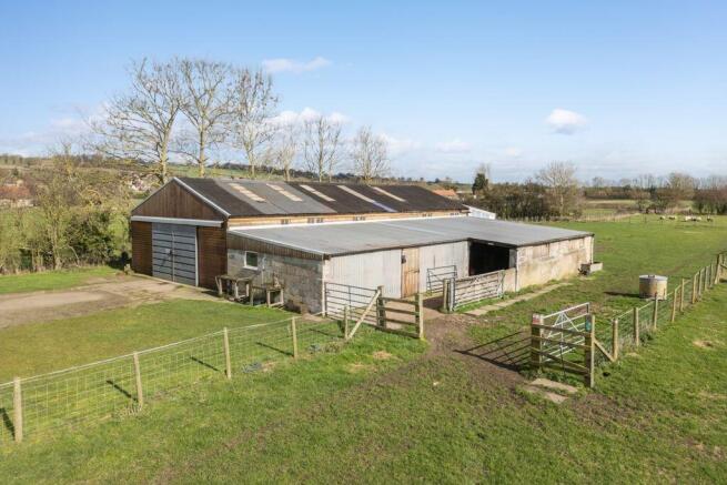 4 bed Detached Bungalow for sale Image 6