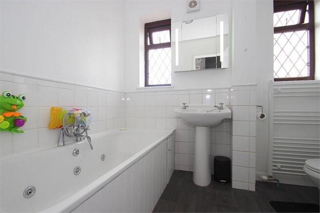 Photo 12