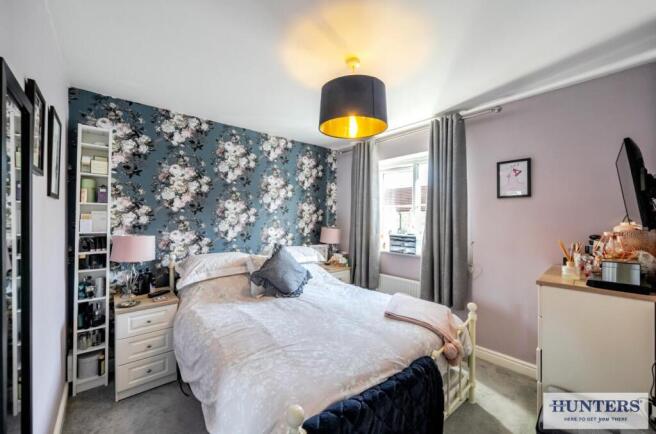 3 bed Semi-Detached for sale Image 12