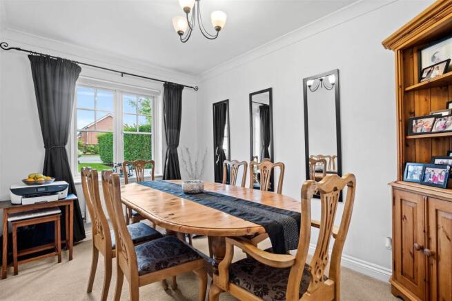 12 Gazala Drive - Dining room.jpg