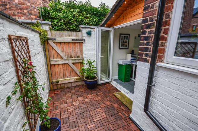 Rear Patio Garden...