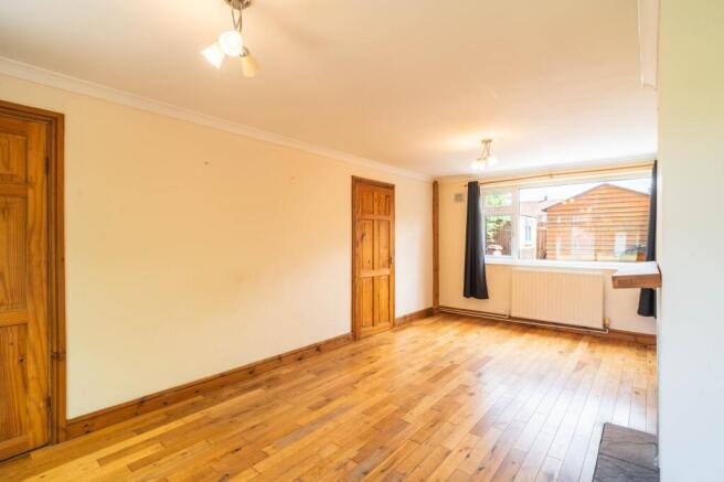 3 bed Terraced for sale Image 7