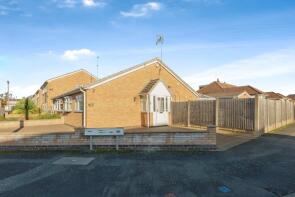 2, Pinewood Avenue, Leicester LE4 8HZ
