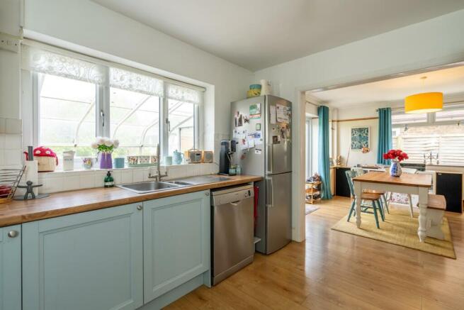 Kitchen to Dining Room.jpg