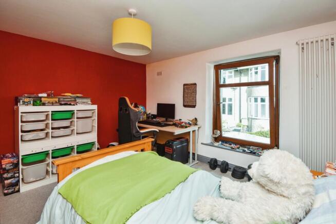Photo 11