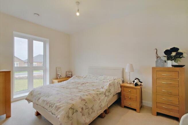 2 bed Apartment for sale Image 4