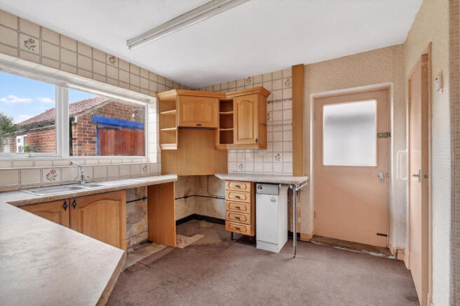 3 bed Semi-Detached for sale Image 5