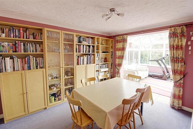 dining room.jpg