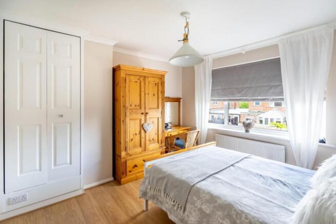 3 bed Semi-Detached for sale Image 12