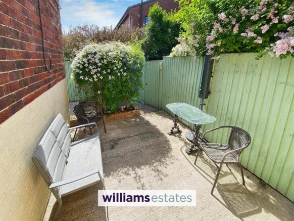 Annexe Patio Area