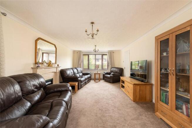 Stokenchurch Place, Bradwell Common, Milton Keynes, Buckinghamshire, MK13 photo 2