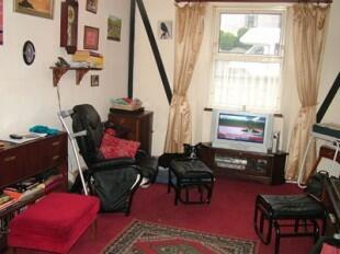 Lounge 1