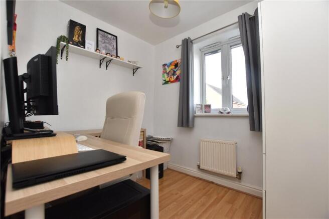 3 bed Town House for sale Image 7