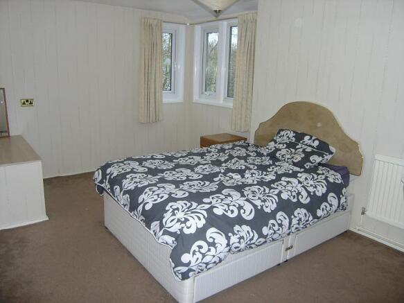 bed1
