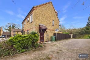 19, Capel Close, Buckingham MK18 5HX
