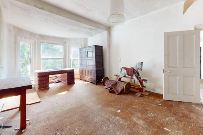 Kingsmead, 111 Strawberry Vale, Twickenham TW1 4SJ